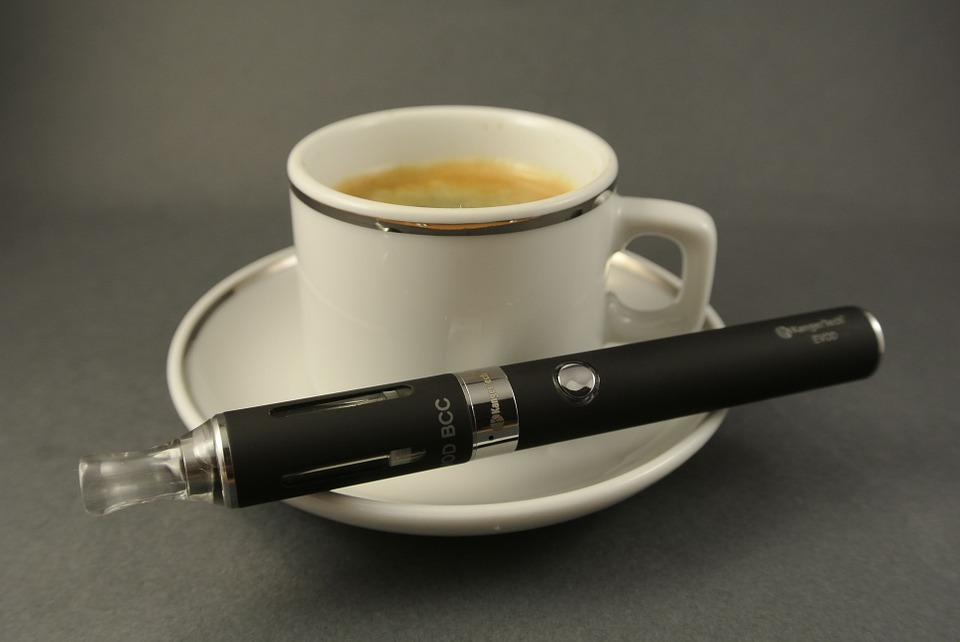 Kaffe og e-cigaret