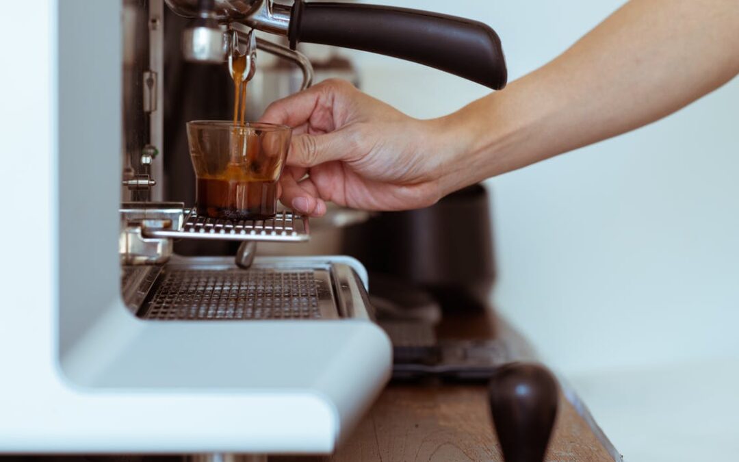 Spar penge på kaffemaskiner og andet tilbehør til hjemmet